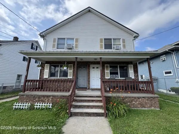 810-812 Center ST, Throop, PA 18512