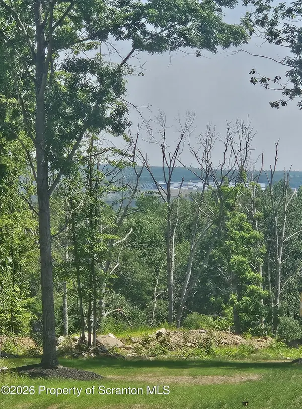 Lot 4 Julian LN, Archbald, PA 18403