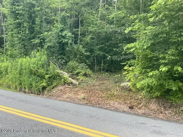 840 Maplewood (1.43 Acre lot) RD, Lake Ariel, PA 18436