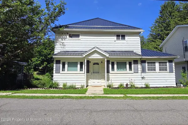 210 Riverside DR, Factoryville, PA 18419