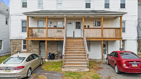 212 E Elm ST, Dunmore, PA 18512