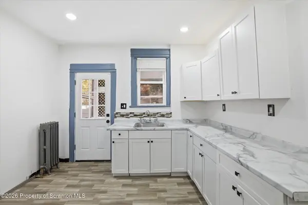 940 Monroe AVE, Scranton, PA 18510