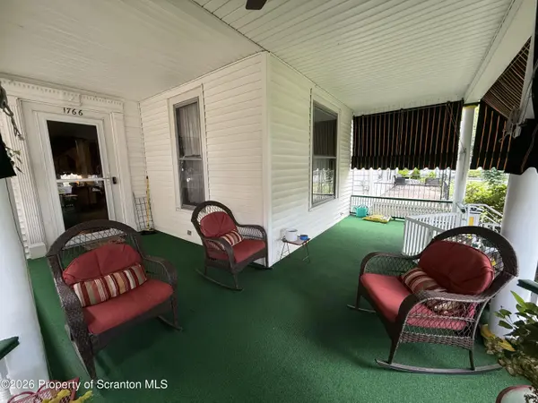1766 Sanderson AVE, Scranton, PA 18509