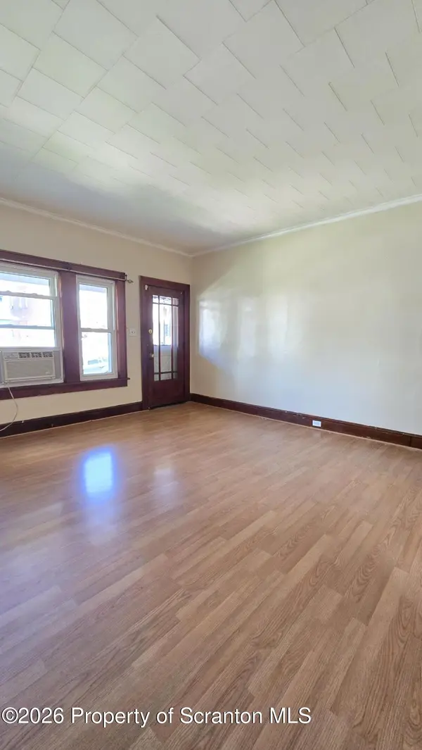 542 Deacon ST, Scranton, PA 18509
