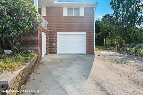 3606 Springer AVE, Moosic, PA 18507