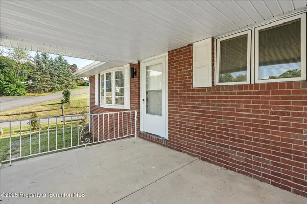 3606 Springer AVE, Moosic, PA 18507
