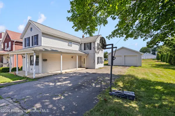 409 Hand ST, Jessup, PA 18434