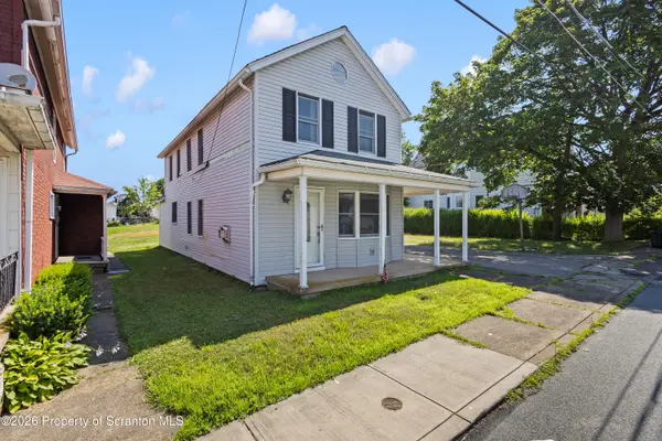 409 Hand ST, Jessup, PA 18434