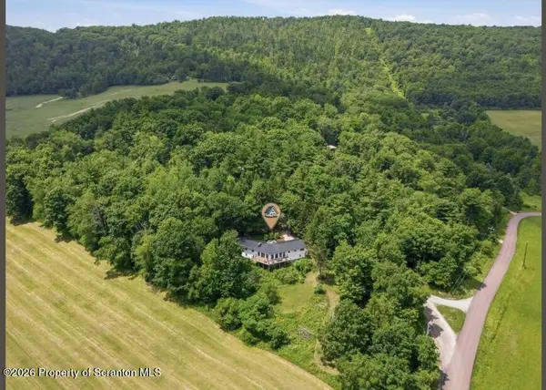 121 Fire Tower RD, Mehoopany, PA 18629