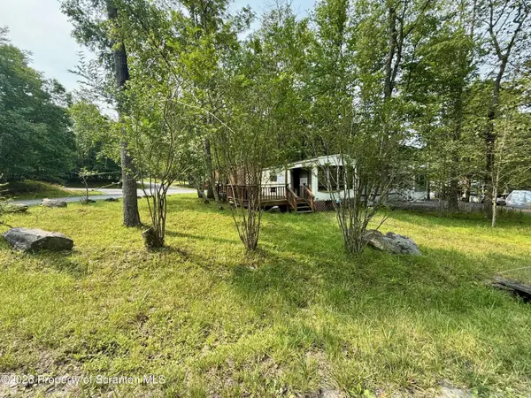 712 Beaver CT, Covington Twp, PA 18424