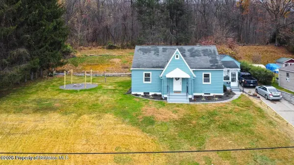 1251 Shoemaker AVE, West Wyoming, PA 18644