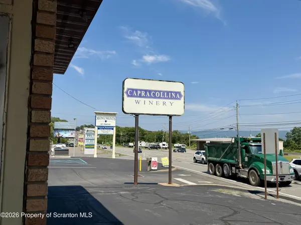 1971 Scranton Carbondale HWY, Blakely, PA 18447