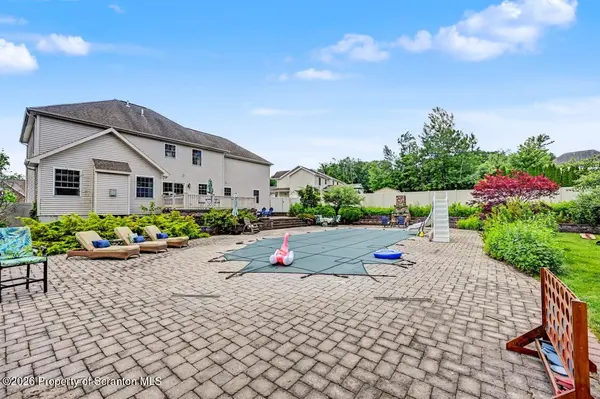 407 Alice ST, Olyphant, PA 18447