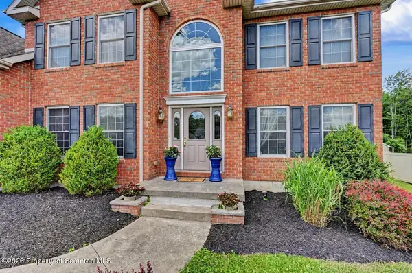 407 Alice ST, Olyphant, PA 18447