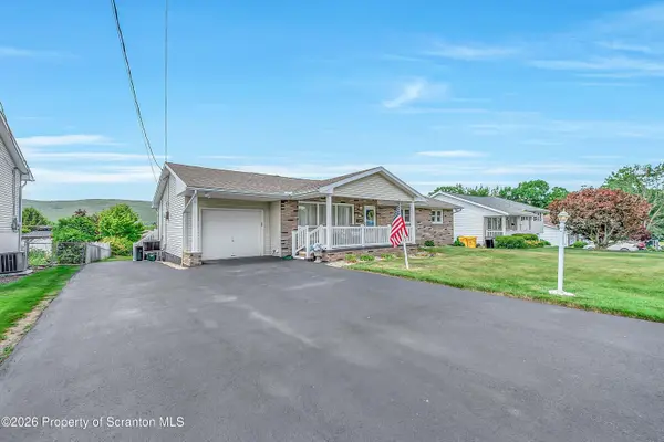 715 4th ST, Eynon, PA 18403