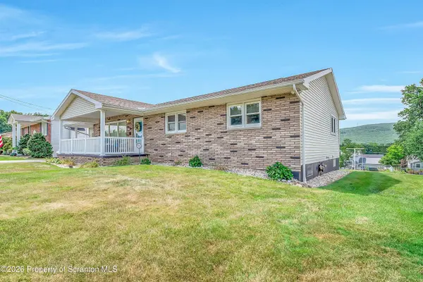 715 4th ST, Eynon, PA 18403