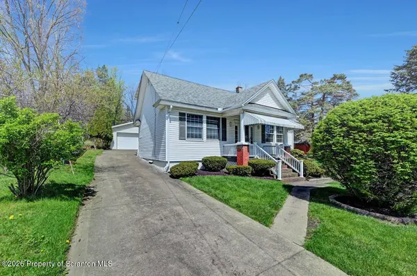 413 Rear Main ST, Dickson City, PA 18519