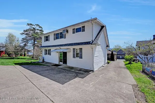 413 Rear Main ST, Dickson City, PA 18519