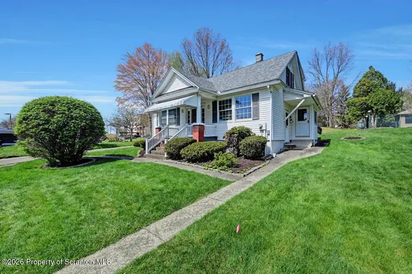 413 Rear Main ST, Dickson City, PA 18519