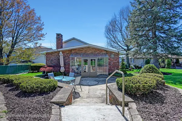 417 Main ST, Dickson City, PA 18519