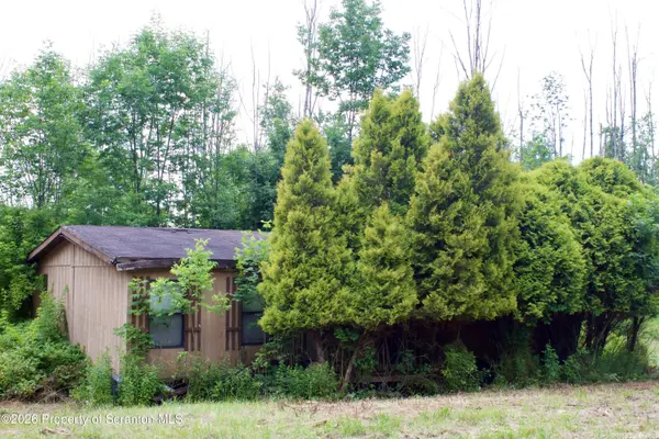 956 Russell RD, Kingsley, PA 18826