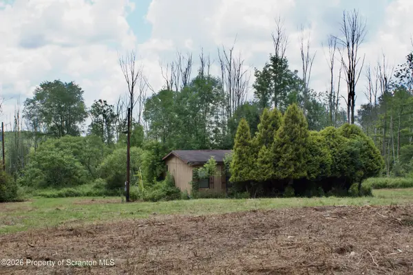 956 Russell RD, Kingsley, PA 18826