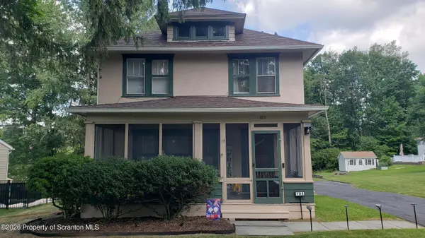 105 Lake ST, Dalton, PA 18414