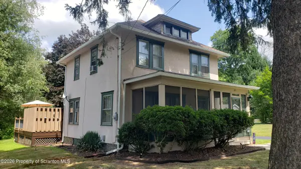 105 Lake ST, Dalton, PA 18414