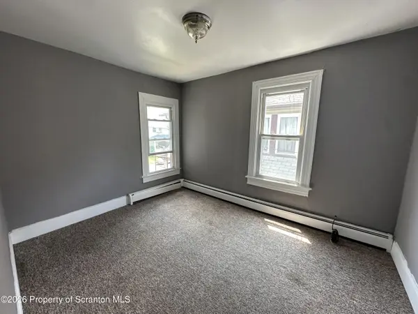 1029 Diamond AVE, Scranton, PA 18508