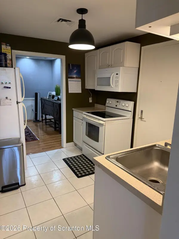 550 Clay AVE #10 D, Scranton, PA 18510