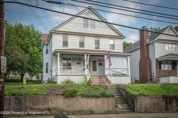 445 Main ST, Dickson City, PA 18519