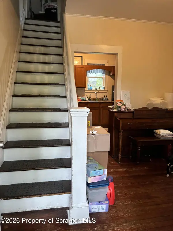 643 Deacon ST, Scranton, PA 18509