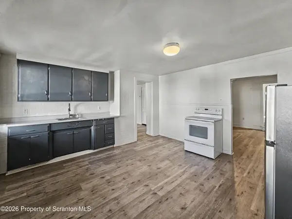 122 Willow ST, Dunmore, PA 18512