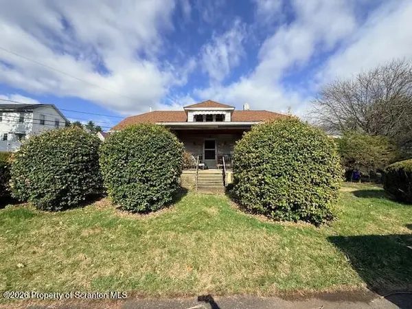 1149 Bennett ST, Old Forge, PA 18518