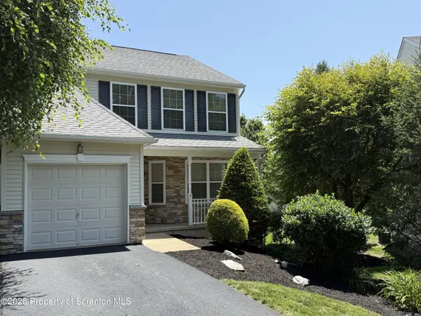 6 N Chestnut DR, Drums, PA 18222