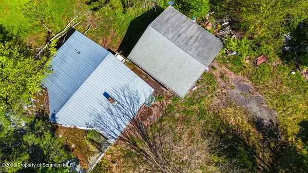 87 Goose Pond RD, Lake Ariel, PA 18436