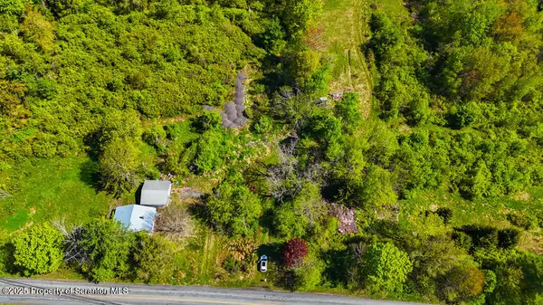 87 Goose Pond RD, Lake Ariel, PA 18436