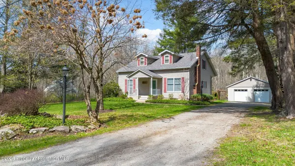353 Benton RD, North Abington Twp, PA 18414