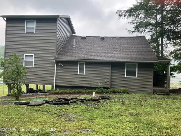 401 Upper Lake RD, New Milford, PA 18834