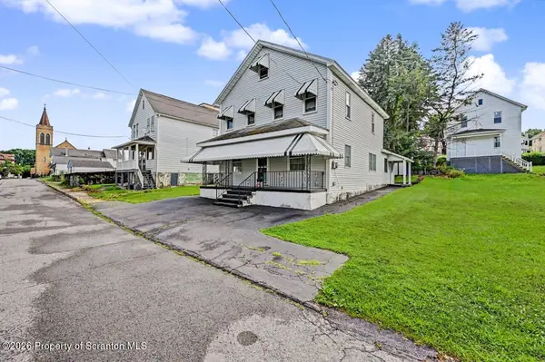 152 Harriet ST, Throop, PA 18512