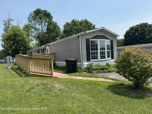 319 Ayla LN, Dalton, PA 18414