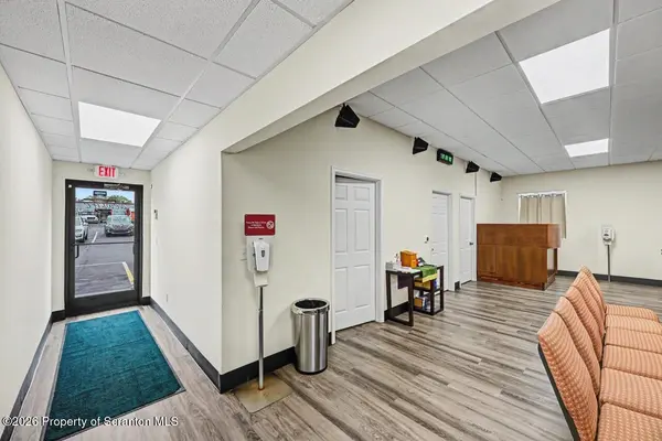 116 Monahan AVE, Dunmore, PA 18512
