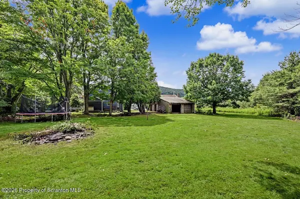 1309 Layton RD, Scott Twp, PA 18411
