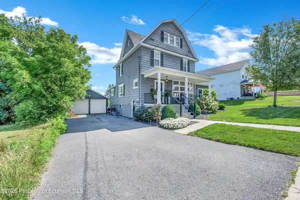417 Sherwood AVE, Dunmore, PA 18512