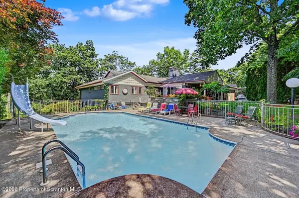 301 Conroy ST, Scranton, PA 18505
