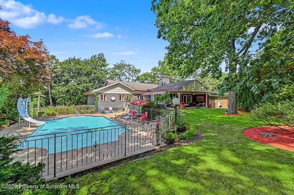 301 Conroy ST, Scranton, PA 18505