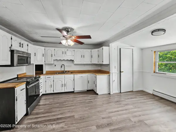 513 Melrose AVE, Clarks Summit, PA 18411