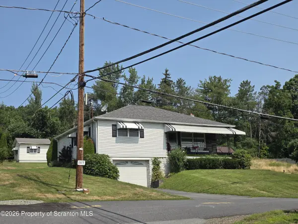 327 Irving ST, Sturges, PA 18403