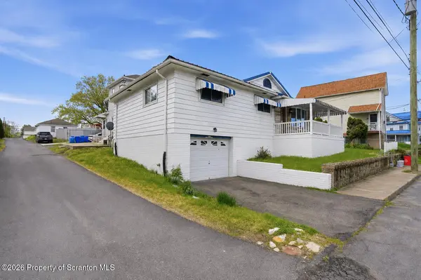 103 E Hospital ST, Taylor, PA 18517
