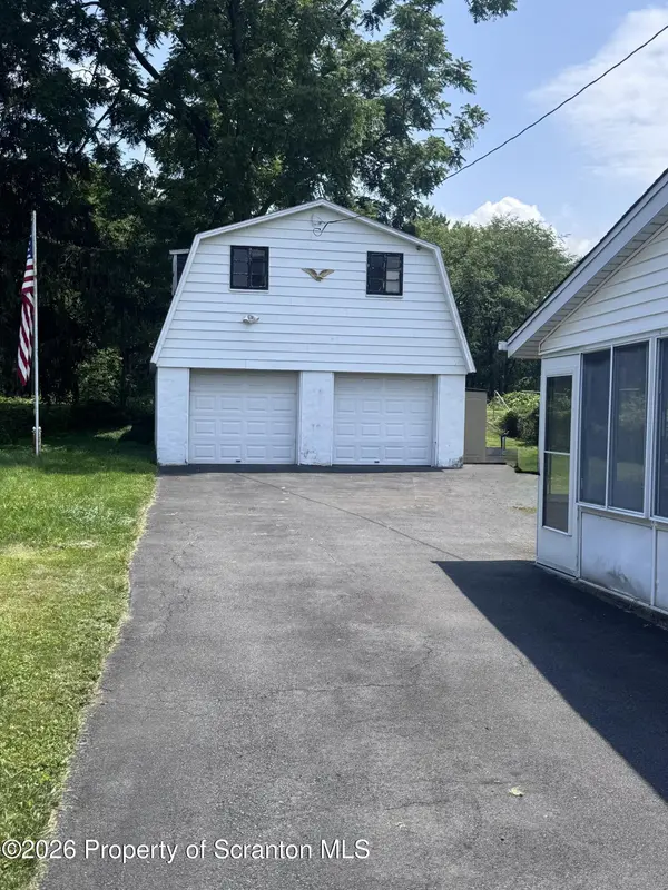 526 River ST, Dickson City, PA 18519